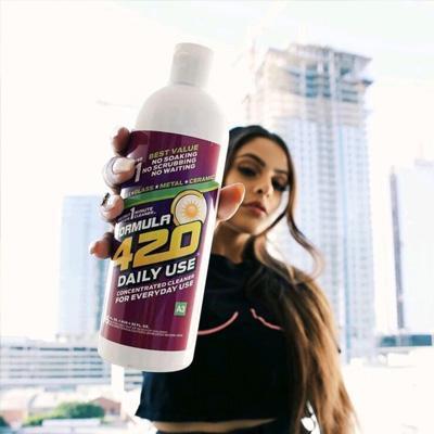 Pipe Cleaners and Solutions at SMOKEA