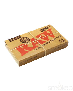 Raw 300's Classic 1 1/4 Rolling Papers - SMOKEA®